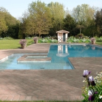Ville_lussuose_piscina_fiorita