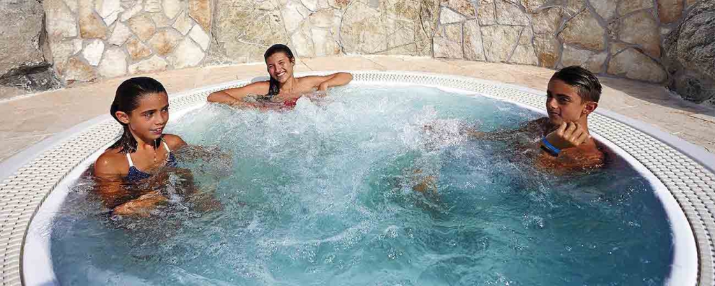 Piscine_italia_colline_toscane_slider_piu_03